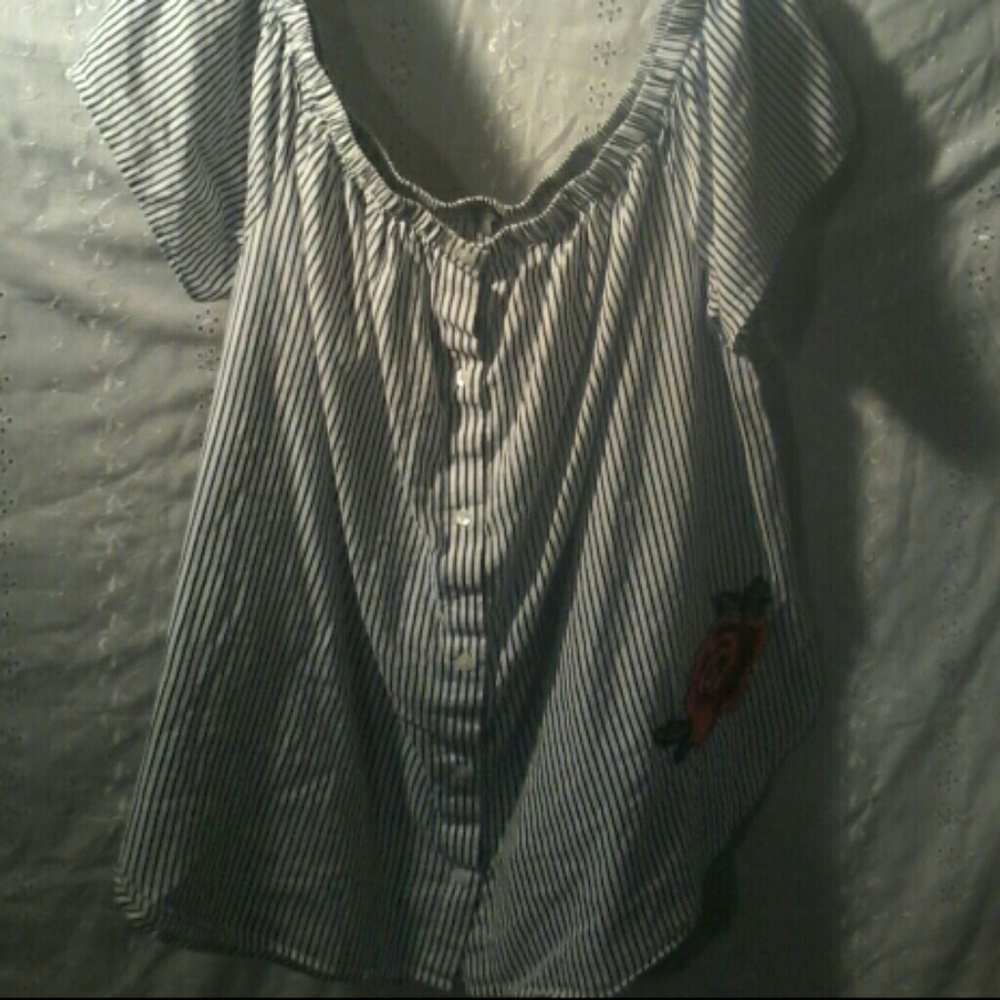 CharlotteRusse XL blouse